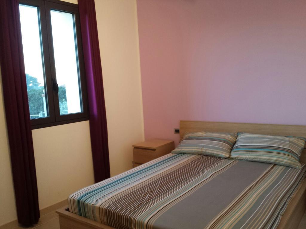 La Casa Delle Farfalle Bed & Breakfast Сиракуза Стая снимка