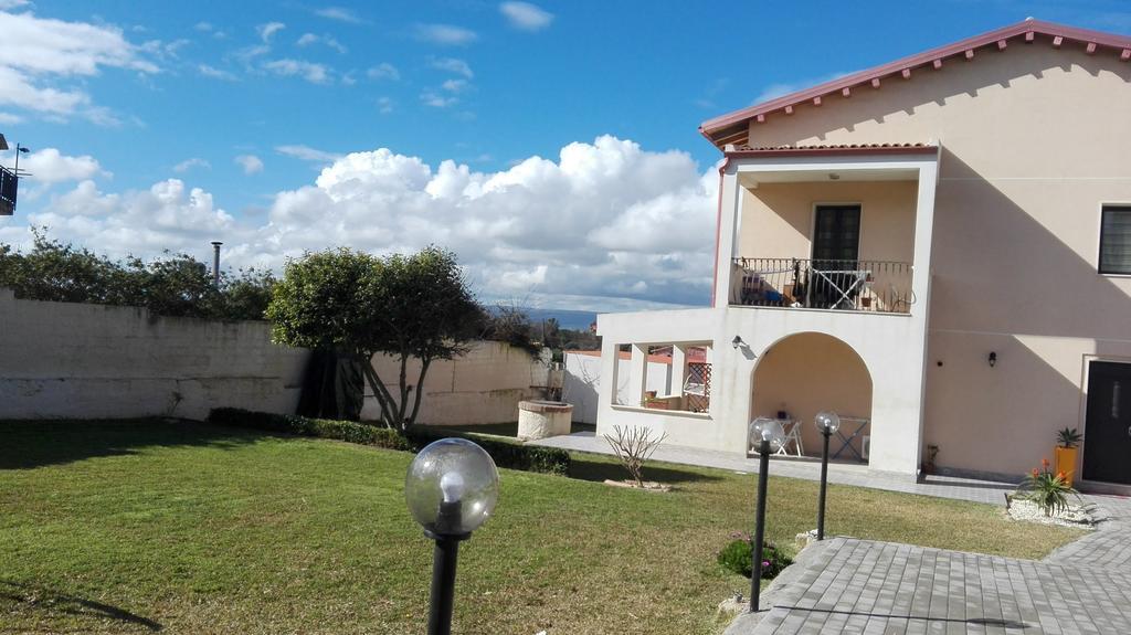 La Casa Delle Farfalle Bed & Breakfast Сиракуза Екстериор снимка
