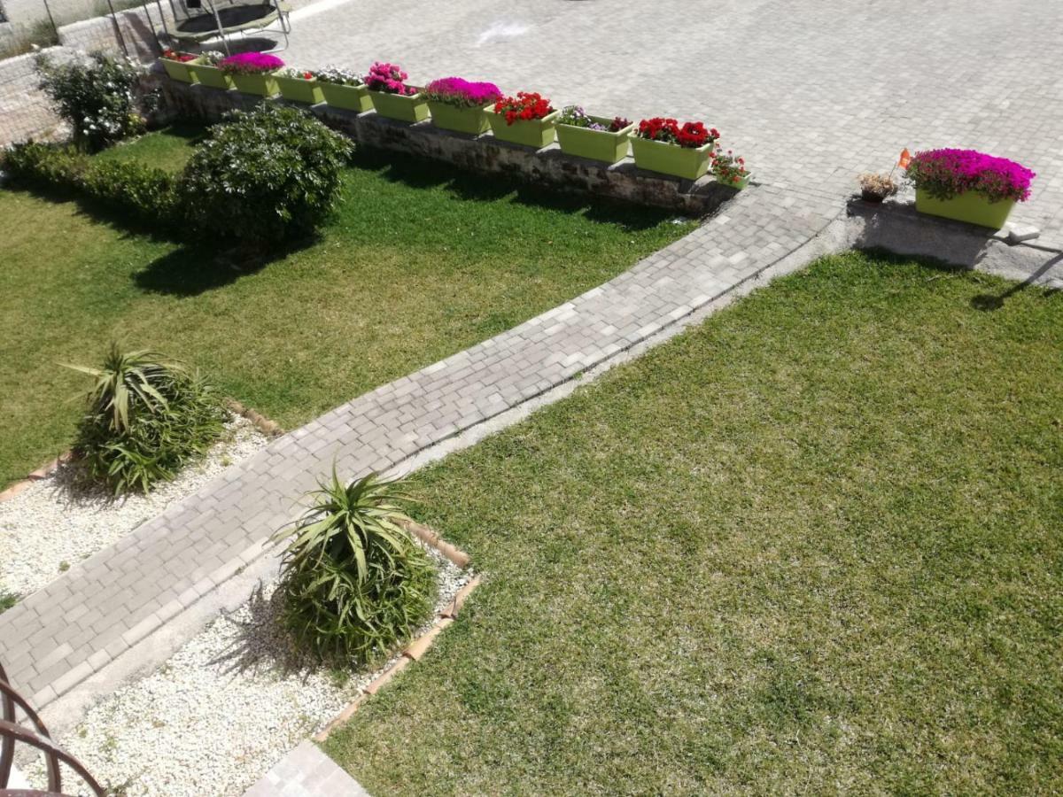 La Casa Delle Farfalle Bed & Breakfast Сиракуза Екстериор снимка